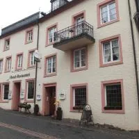 Hotel Haus Irsfeld, hotel v destinaci Waxweiler