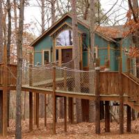 The Grand Treehouse Resort, hotel v destinácii Eureka Springs