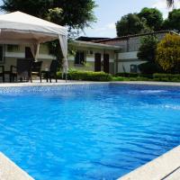 Urdesa Suites Hotel, hotell piirkonnas Urdesa, Guayaquil