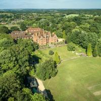 New Place, hotel in Fareham