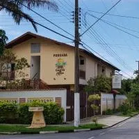 Pousada Canto da Praça, hotel v destinácii Bertioga