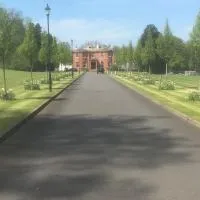 Woodland House Hotel, hotel em Dumfries