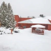 Snow Cap Inn, хотел в Newry