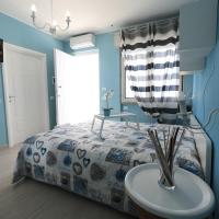 Lido Rosa Rooms Marina di Lesina, hotel poblíž San Domino Island Heliport - TQR, Lesina