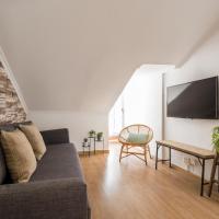 Rato Cozy 3BR w/balcony - by LU Holidays