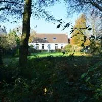 Les Jardins, מלון בHoymille