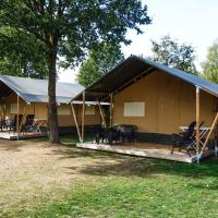 Safaritent at Campingpark de Koekamp, hotel in Epe