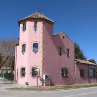 Torre de la Ferrería, hotel a Tona