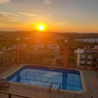 Grand Enio Hotel e Cantina, hotel i Varginha