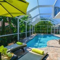 Contemporary Pool Villa I - Pool & Jacuzzi - Nearby Beach, hotel v mestu Venice