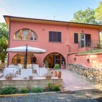 Podere San Filippo B&B-Apartment-Pet Friendly-Bike Friendly、ビッボーナのホテル