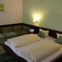 Hotel Lamm, hotel u gradu 'Weinstadt'