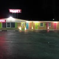 Laci's Country Inn - Knob Noster, hotel en Knob Noster