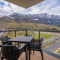 Remarkables Garden Apartment 305