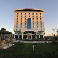 Grand Cenas Hotel, hotel ad Ağrı