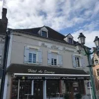 Au Sauvage, hotell i Lorris
