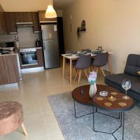 Mythical Sands new Luxury Apartment, hotel in Paralimni