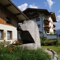 Ferienhaus Spieljochblick, hotell i Uderns