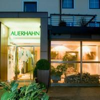 Hotel Restaurant Auerhahn, hotelli kohteessa Salzburg alueella Itzling