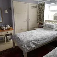 UPTHEDOWNS B&B – hotel w mieście Sevenoaks