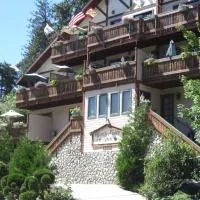 The North Shore Inn, hotel u gradu 'Crestline'