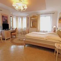 Hotel Villa Toscana, hotell i Gersthofen
