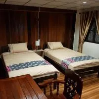 Songthai Suvarnabhumi, hotel di Ban Khlong Si