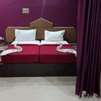 Hotel Nuhman, hotelli kohteessa Kondotti lähellä lentokenttää Calicutin kansainvälinen lentoasema - CCJ 