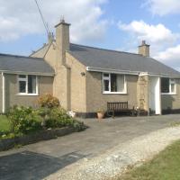 tabor lane Dolwar our little cottage, hotel in Criccieth