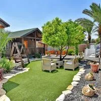 צימרים מעיינות האהבה – hotel w mieście Reẖov