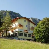 Hotel Fai, hotel di Fai della Paganella