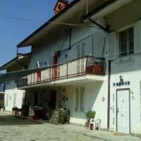 suite in cascina affittacamere, hotel di Casalborgone
