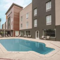 La Quinta by Wyndham New Cumberland - Harrisburg, hotel berdekatan Capital City Airport - HAR, New Cumberland