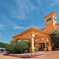 La Quinta by Wyndham Dallas DFW Airport North, hotel near Dallas-Fort Worth International Airport - DFW, Irving