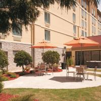 La Quinta by Wyndham Atlanta Airport North โรงแรมใกล้สนามบินฮาร์ทสฟีลด์-แจ็คสัน - ATLในแอตแลนตา