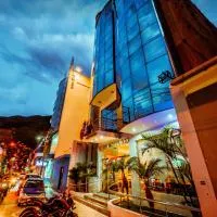 Grima Hotel, hotel u gradu Uanuko