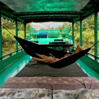 Orang Utan Houseboat 2, hotel Pangkalanbuun repülőtér - PKN környékén Kumai városában