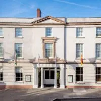 The Angel Hotel, hotel Abergavennyben