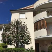 La casa di Lory, hotel dicht bij: Luchthaven Ancona Falconara - AOI, Falconara Marittima