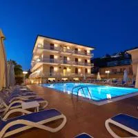 Hotel Benacus Torri del Benaco, hotel v destinaci Torri del Benaco