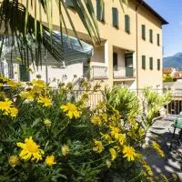 Hotel Lauro, viešbutis mieste Gravedona