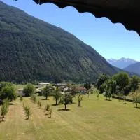 Gasthaus Sonne, hotel u gradu 'Tarrenz'
