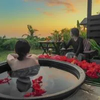森のフェアリー Cottage Morino Fairy All cotage with open-air bath with sea view or river view, hotel en Yakushima