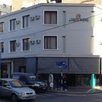 Lorenzo Suites Hotel, hotel u gradu San Migel de Tukuman