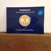 Family House Nichka, hotell sihtkohas Potšajiv