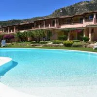 Hotel Su Giganti โรงแรมในวิลลัสซีมีอุส