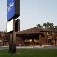 Travelodge by Wyndham Welland, хотел в Уеланд