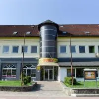 Hotel Rubín, hotel u gradu 'Svidník'
