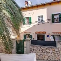 apartman Nataša, хотел в Мали Лошин