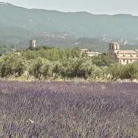 les 3 saisons, hotel v destinácii Cucuron